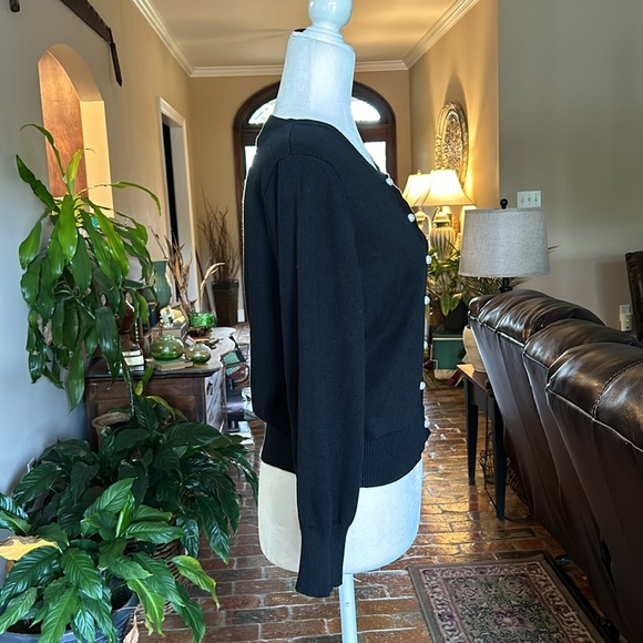 Karl Lagerfeld cardigan w/ pearl like buttons 3/4 sleeves szL - Picture 5 of 14